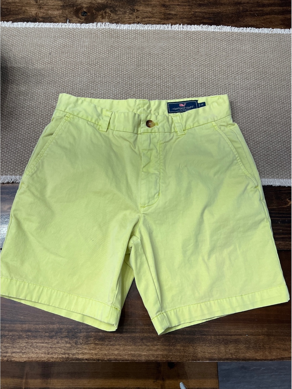 Vineyard Vines Breaker Short size 30